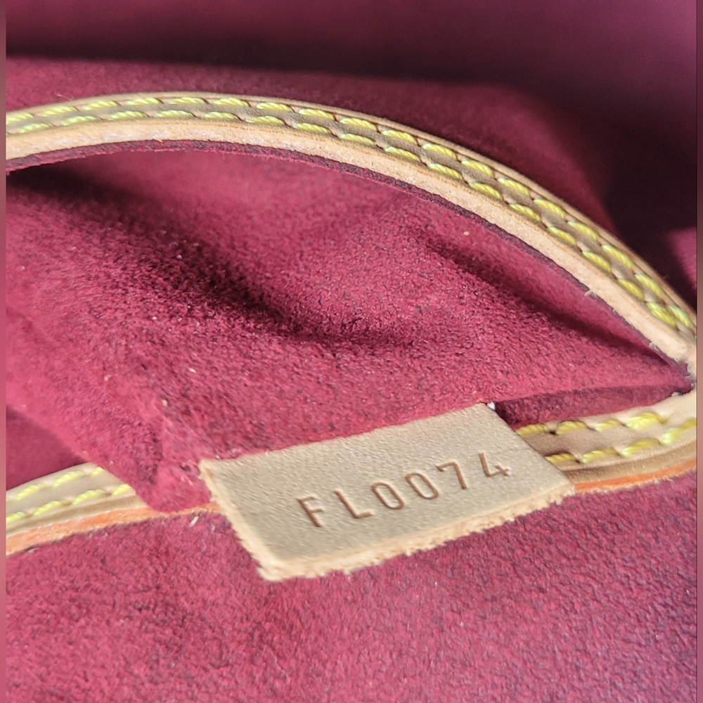 SOLD!!!!! Louis Vuitton Alma Murakami - Picture 10 of 13